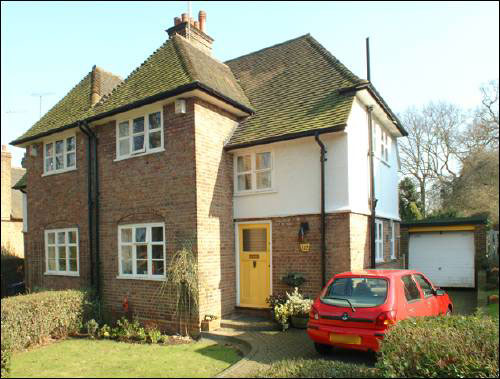 112 Erskine Hill